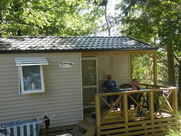 Camping Hurongues Pomeys Exterior photo