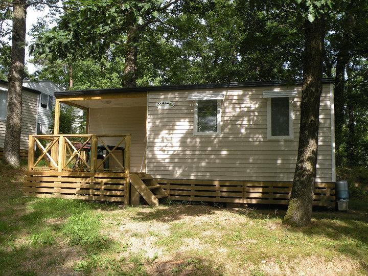 Camping Hurongues Pomeys Exterior photo